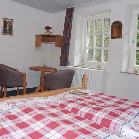 Hof Guttels Waldgasthof Ferienpension Rotenburg an der Fulda Phòng bức ảnh